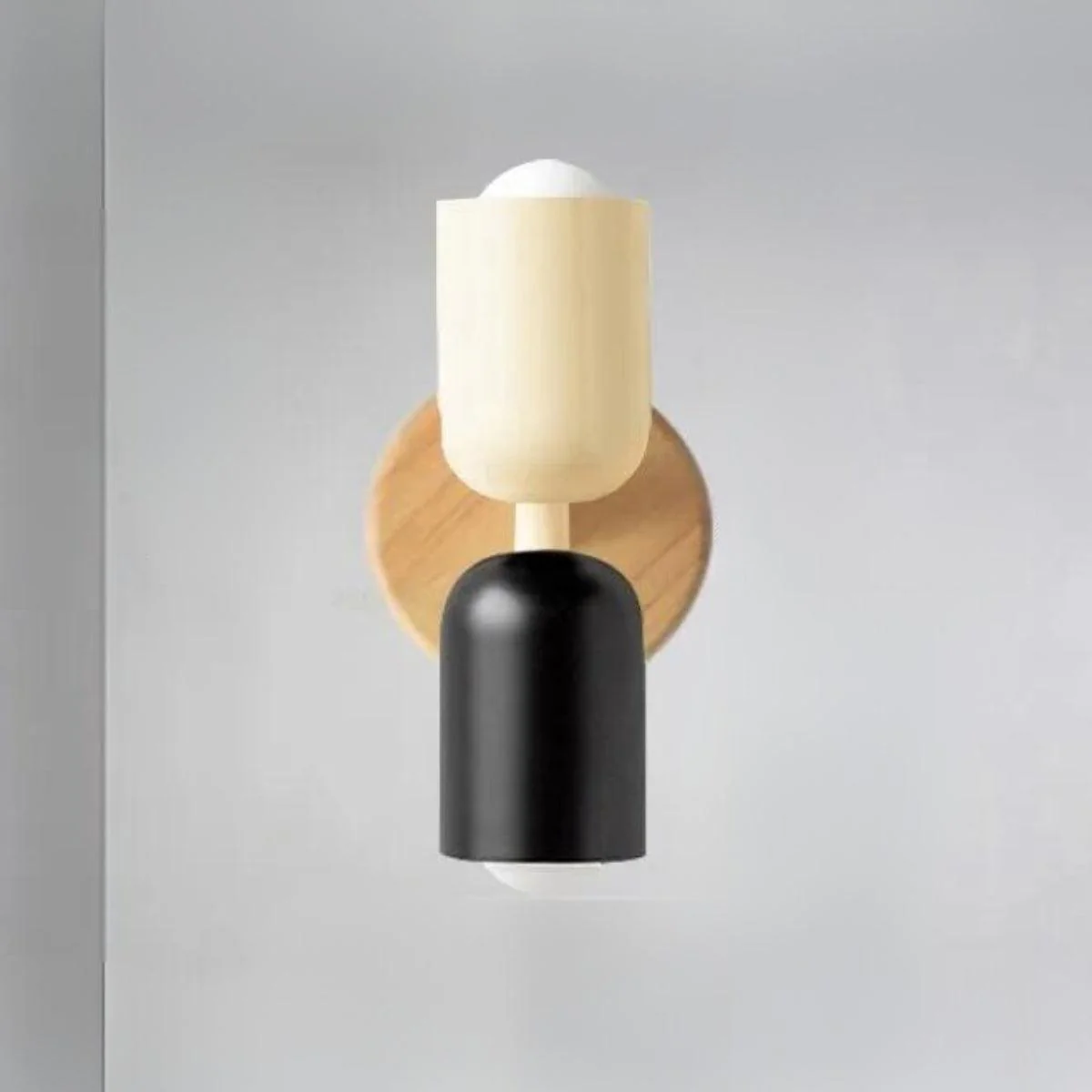 Doppelkopf Wandlampe Holz - Image 9