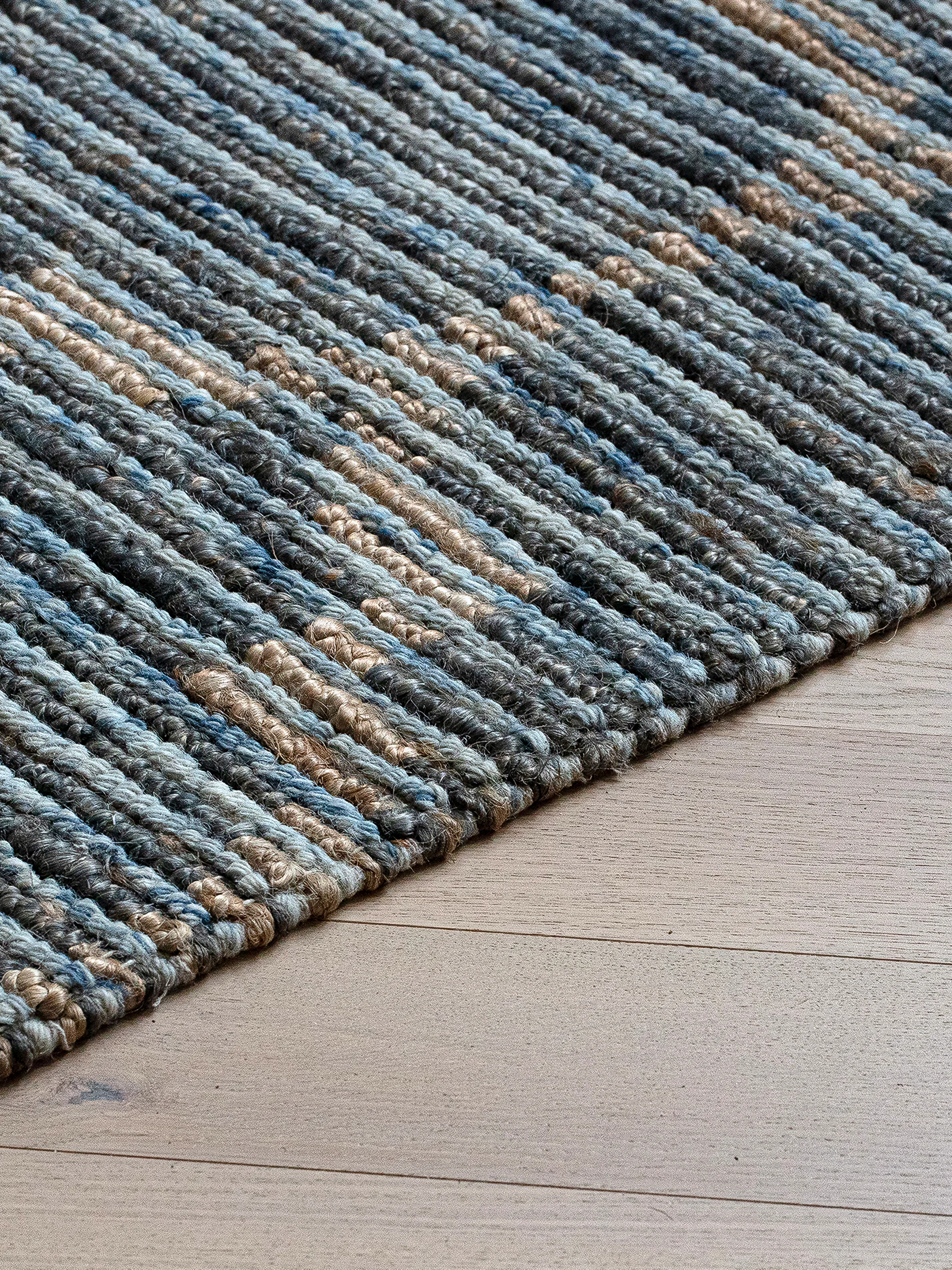 Handgewebter Woll-Jute Teppich Blau - Image 6