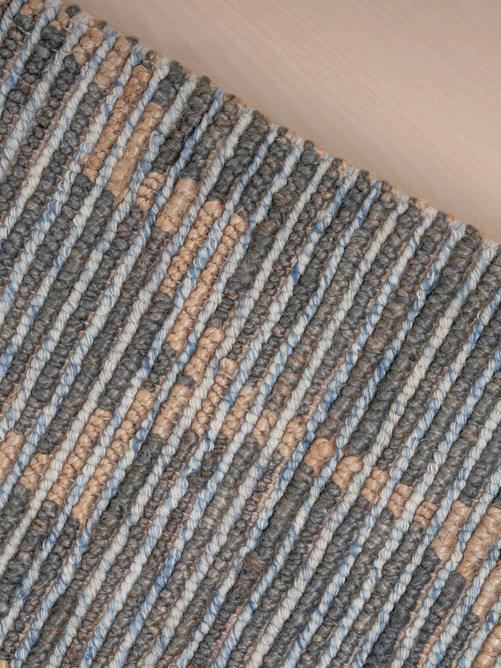 Handgewebter Woll-Jute Teppich Blau - Image 8