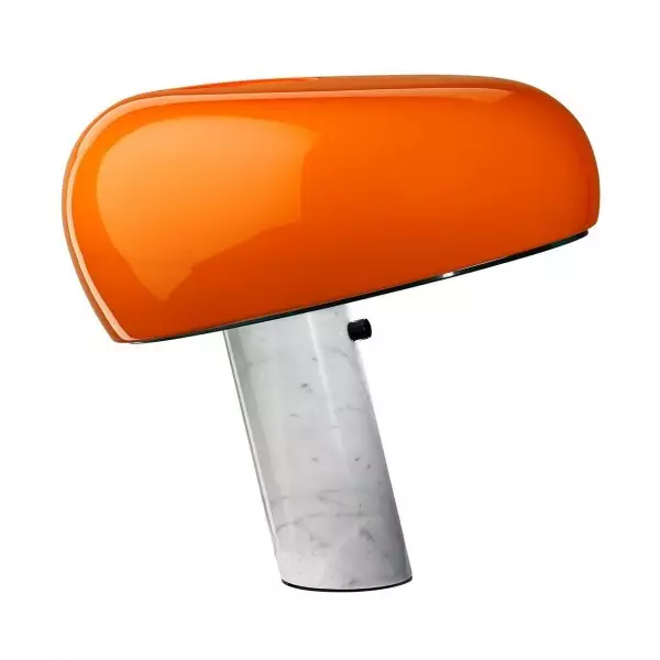 Ikonische Tischleuchte mit Marmorsockel - Image 3