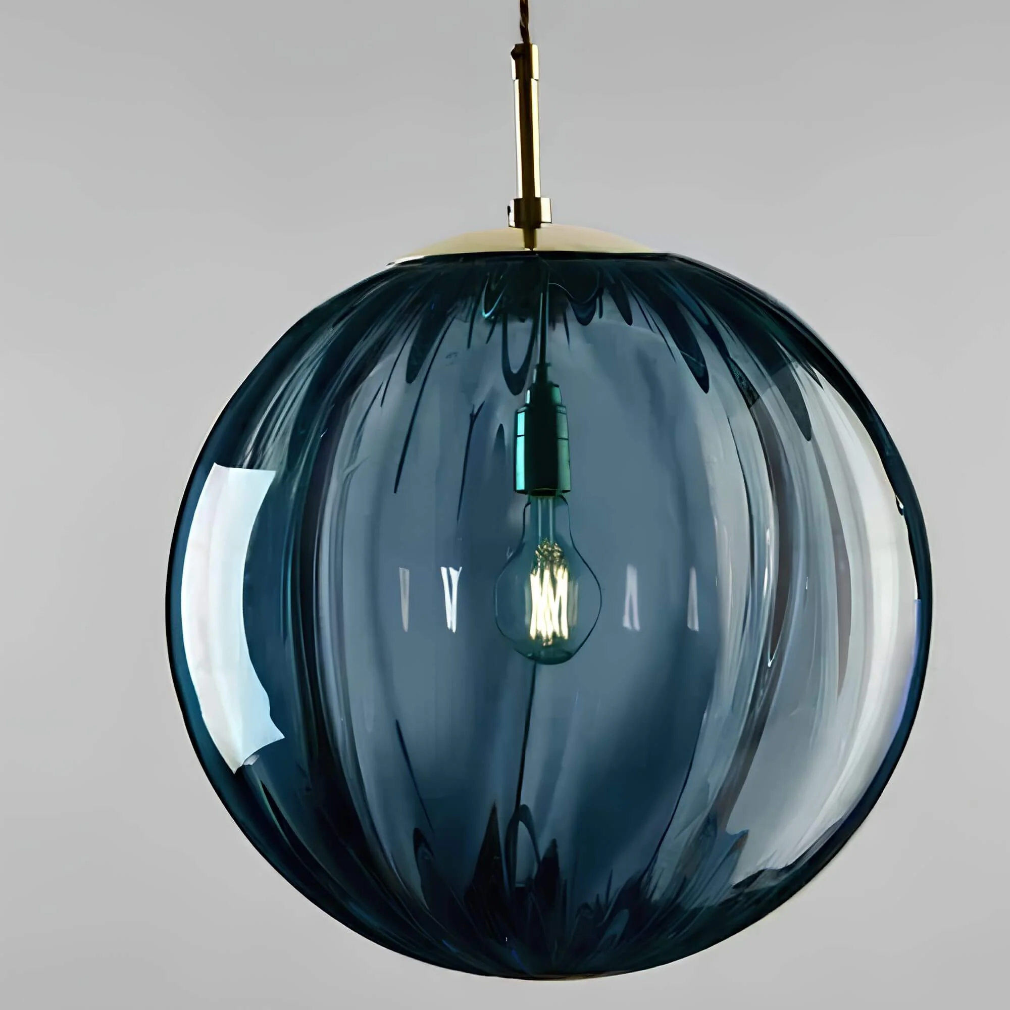 Energieeffiziente LED-Pendelleuchte für zeitloses Ambiente - Image 7