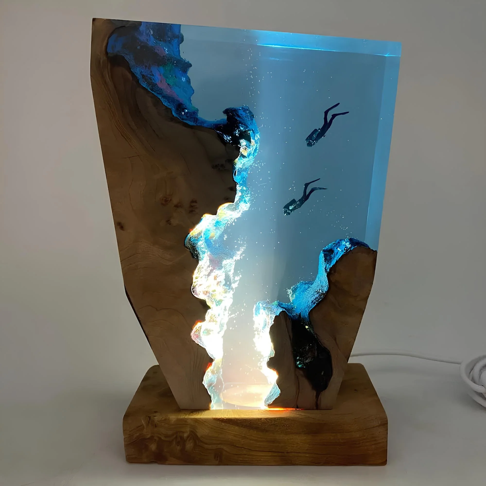 Kunstvolle Ozean-Tischleuchte - Image 3