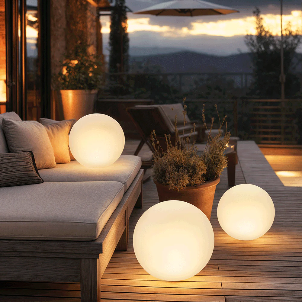 Moderne kugelförmige LED-Gartenlampe - Image 8