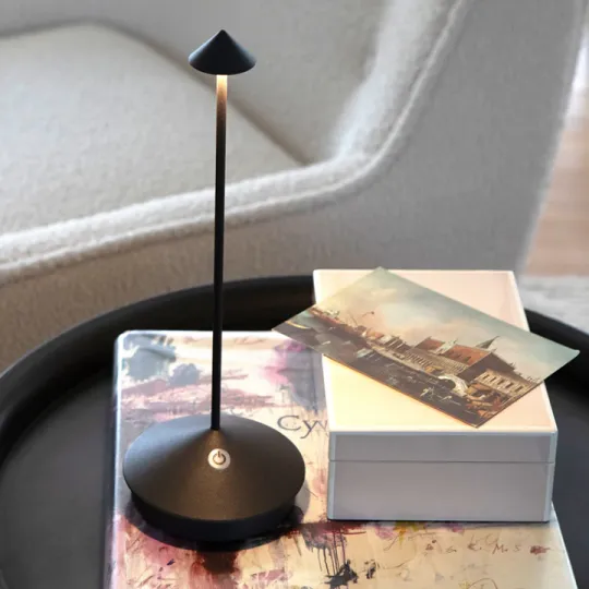Moderne LED-Tischlampe – Zeitlos & Energiesparend - Image 10