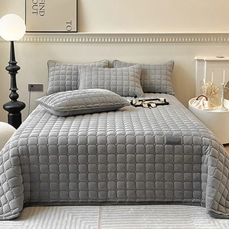 Moderne Tagesdecke mit quadratischer Textur - Image 21