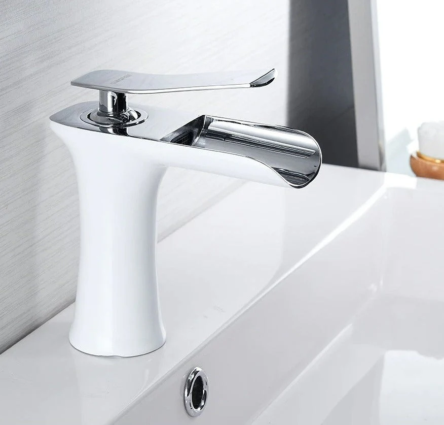 Moderne Wasserfall-Badezimmerarmatur – Stil & Eleganz - Image 8
