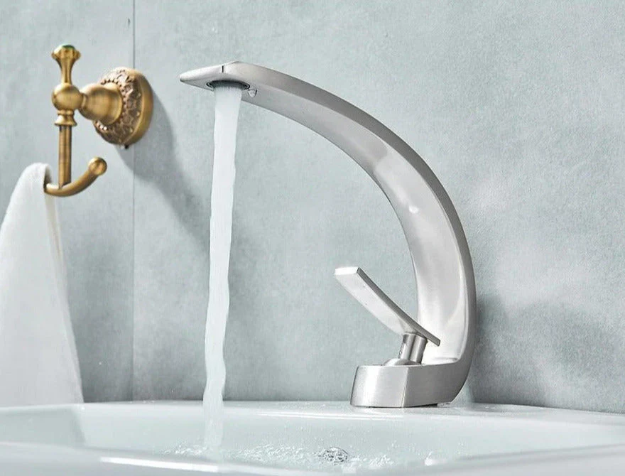 Moderner Badezimmer-Wasserhahn – Stilvoll & Funktional - Image 6