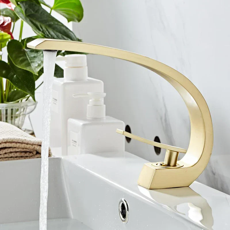 Moderner Badezimmer-Wasserhahn – Stilvoll & Funktional - Image 9