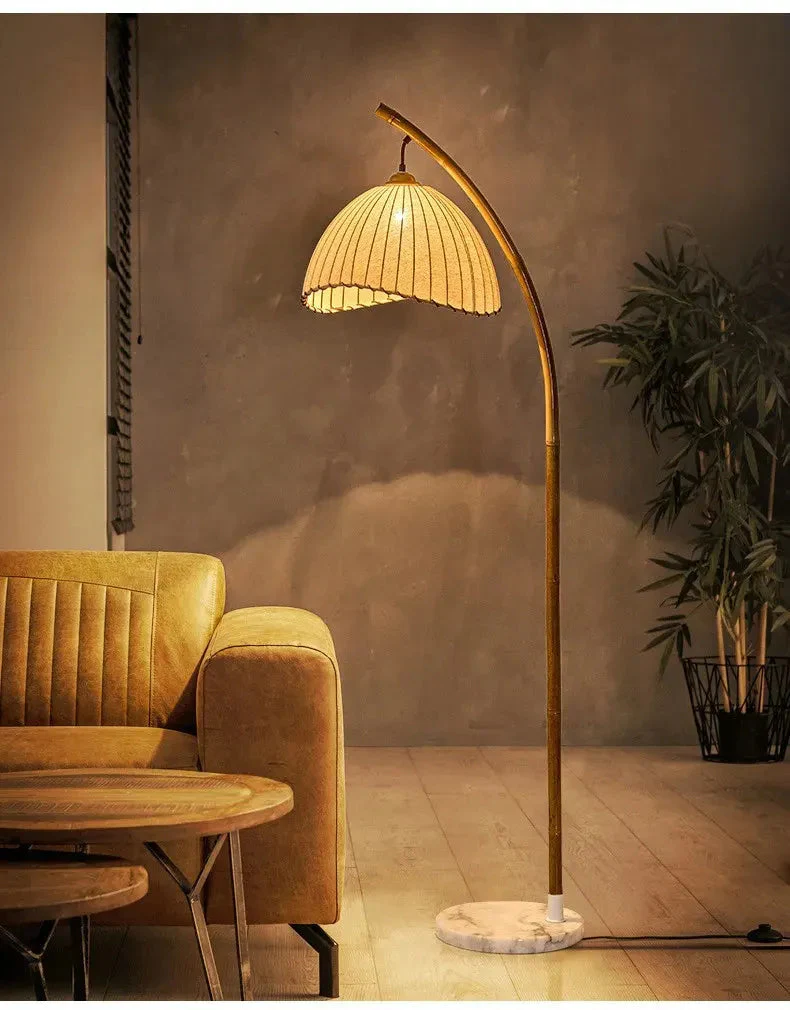 Vintage Bambus-Stehlampe – Retro-Design mit warmem Licht - Image 7