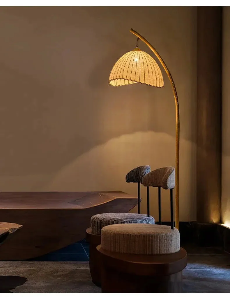 Vintage Bambus-Stehlampe – Retro-Design mit warmem Licht - Image 9