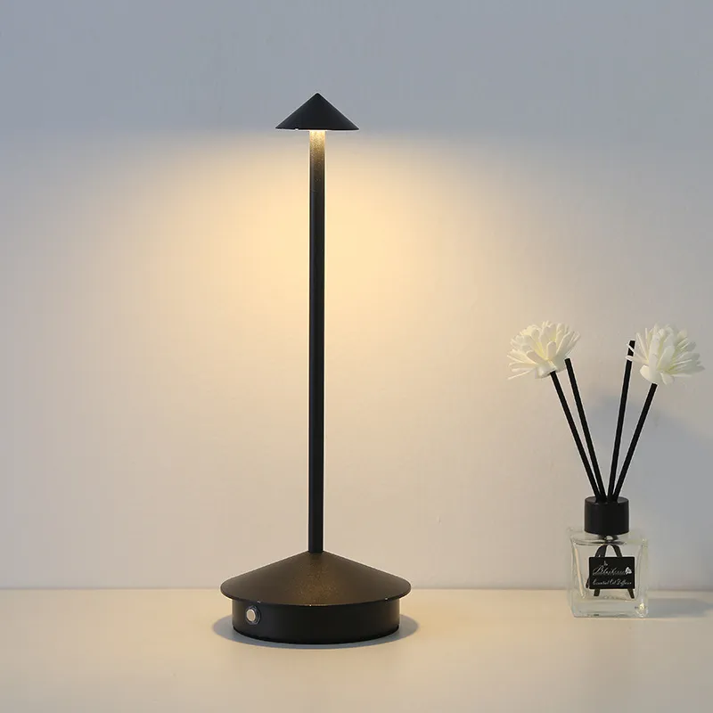 Touch-Akku-Tischlampe - Image 12