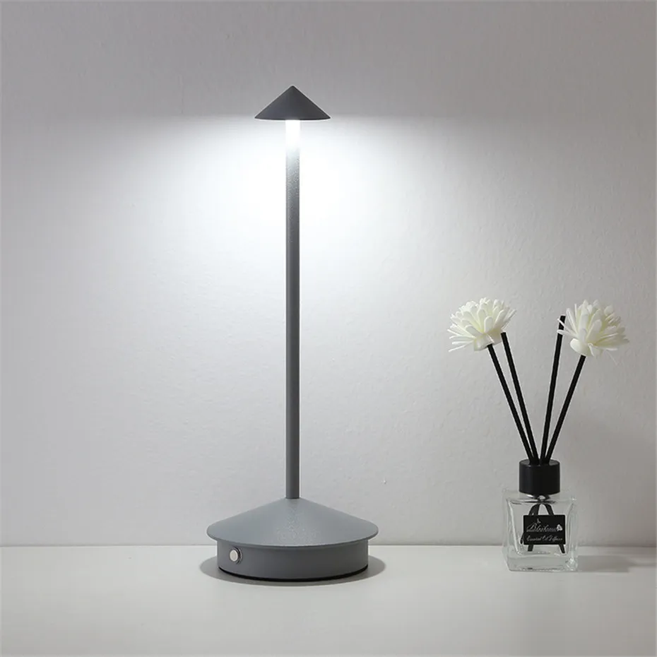Touch-Akku-Tischlampe - Image 9