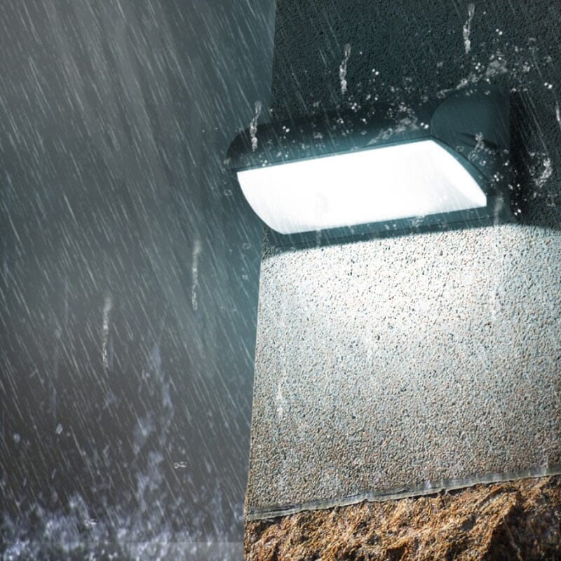 Moderne LED-Außenleuchte – Wetterfest & mit Bewegungssensor - Image 4