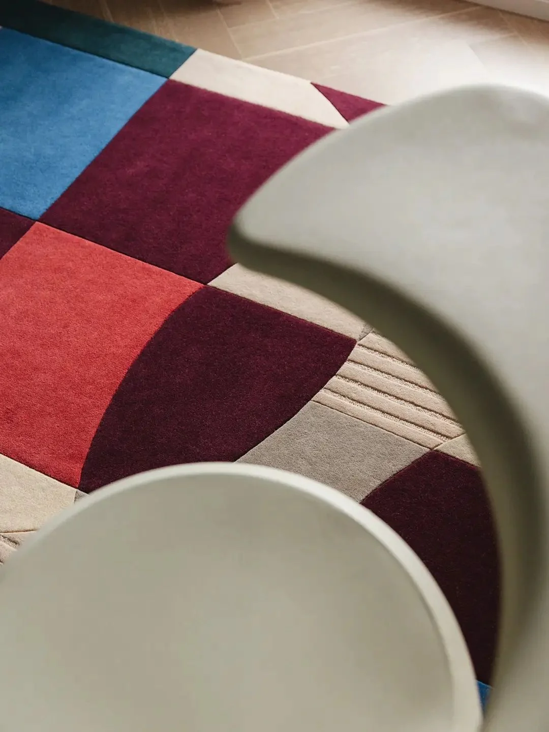 Moderner Wollteppich Multicolor Design - Image 4