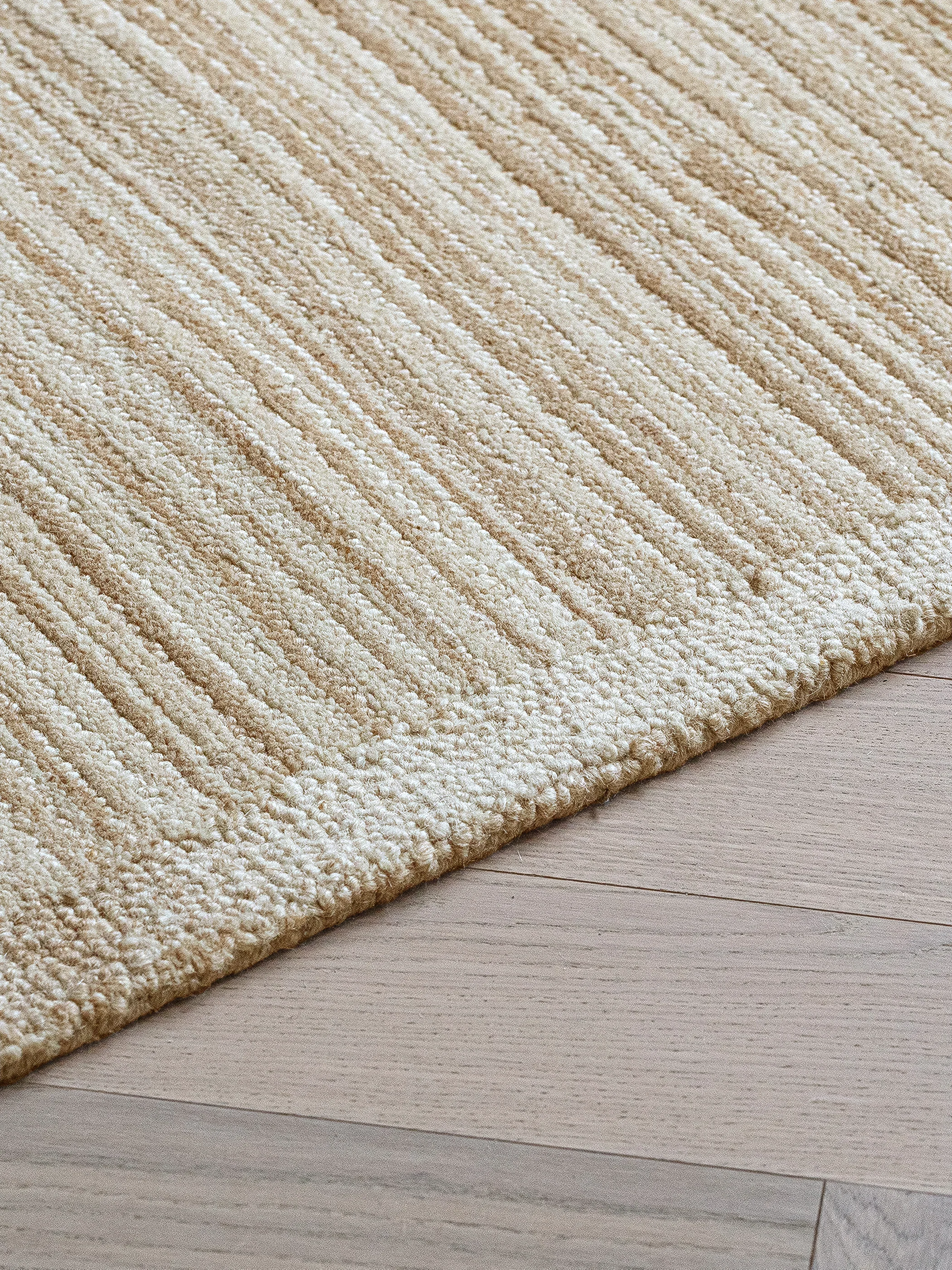 Zeitloser Wohnteppich Beige - Image 4