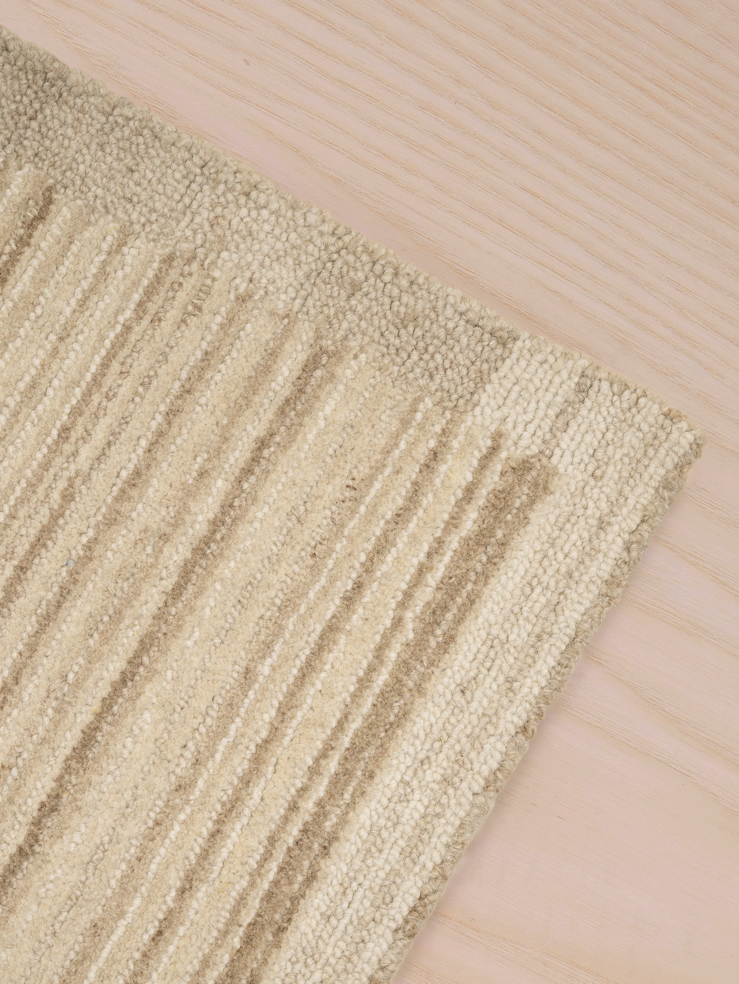 Zeitloser Wohnteppich Beige - Image 6